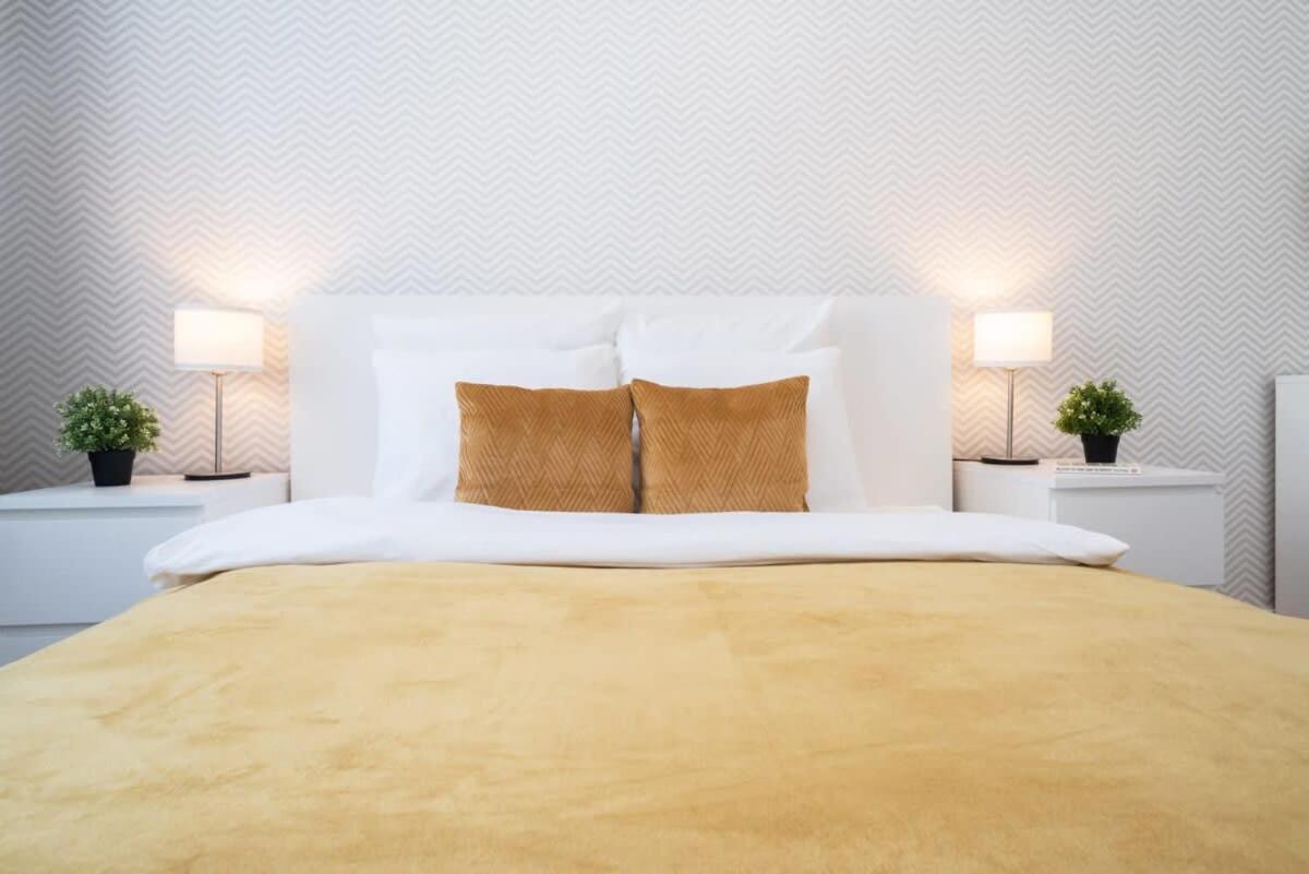Apartment Large At Perfect Location Budapest