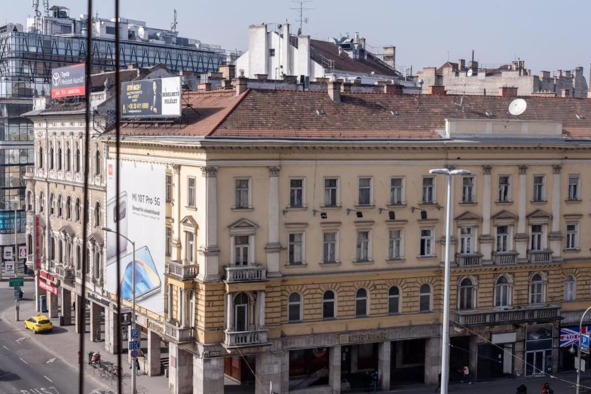 Apartment Large At Perfect Location